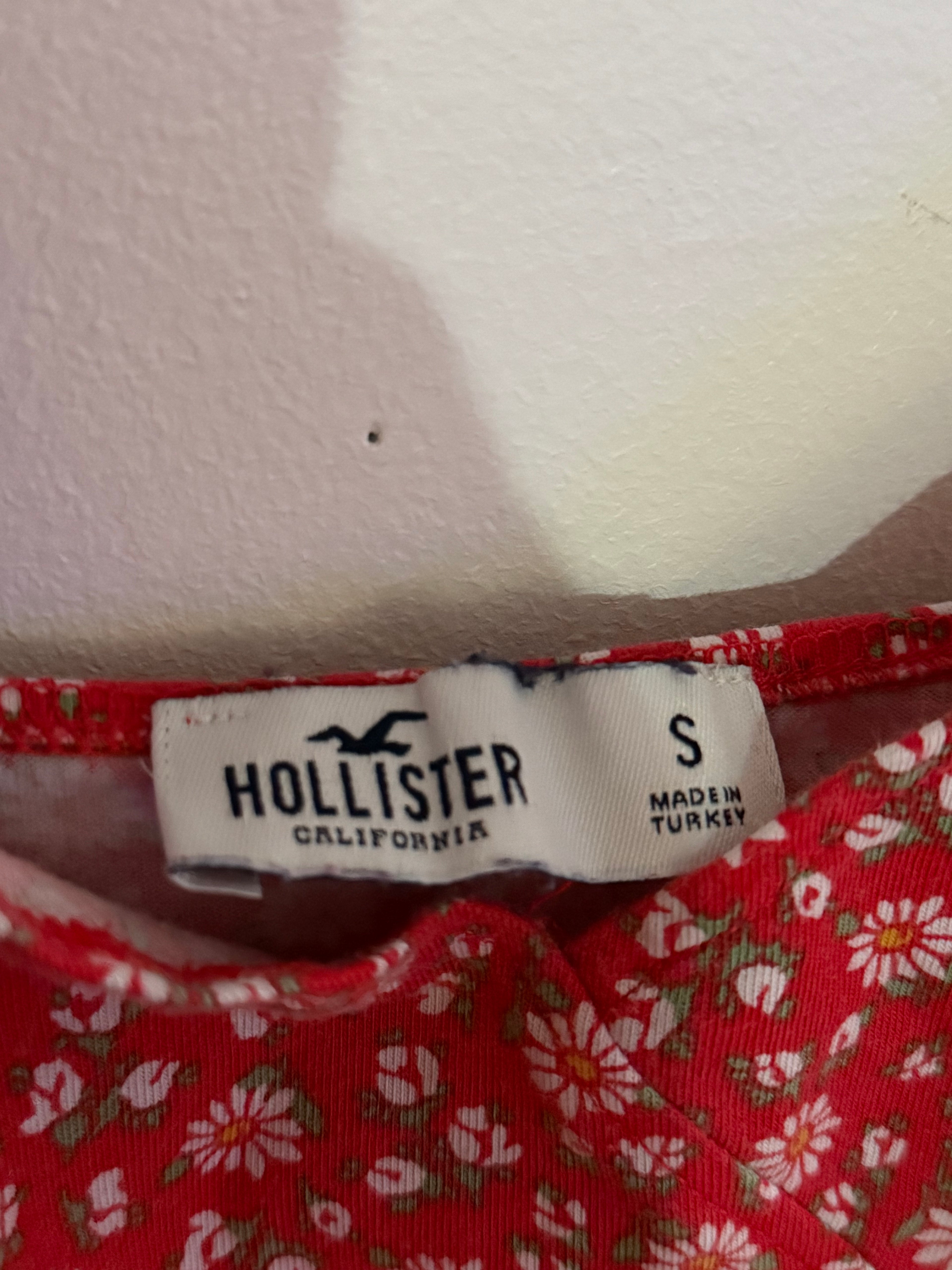 Hollister California Top